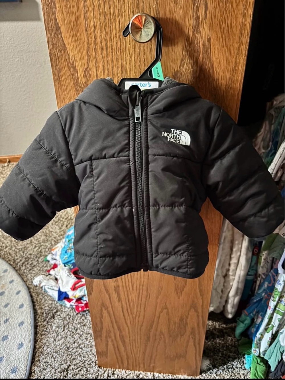 The North Face Black Toddler Puffer Jacket with Hood
